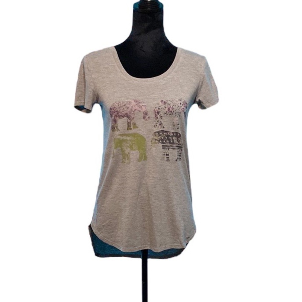 Maurices Grey Elephant T-Shirt - Size Extra Small